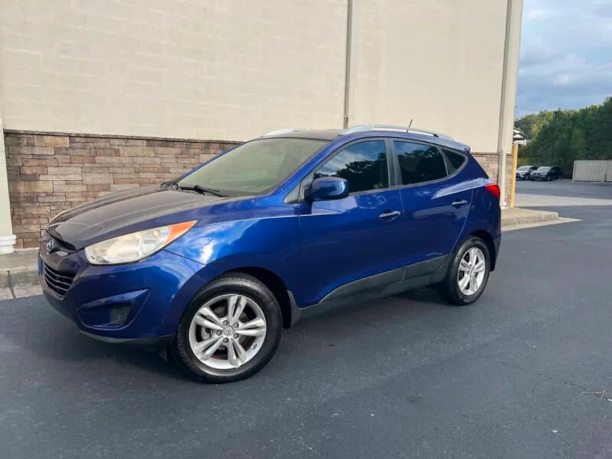 2011 Hyundai Tucson GLS photo 1