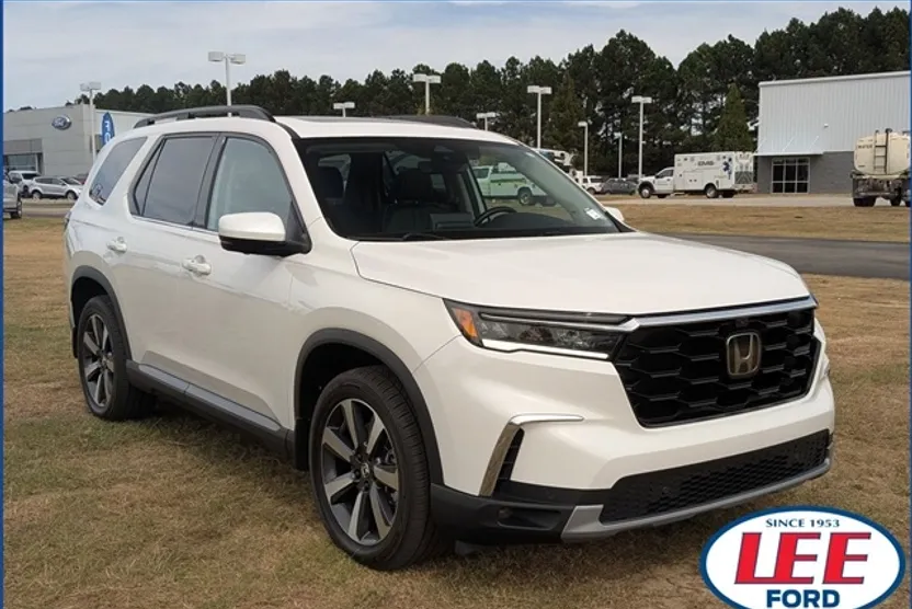 2023 Honda Pilot Elite photo 1