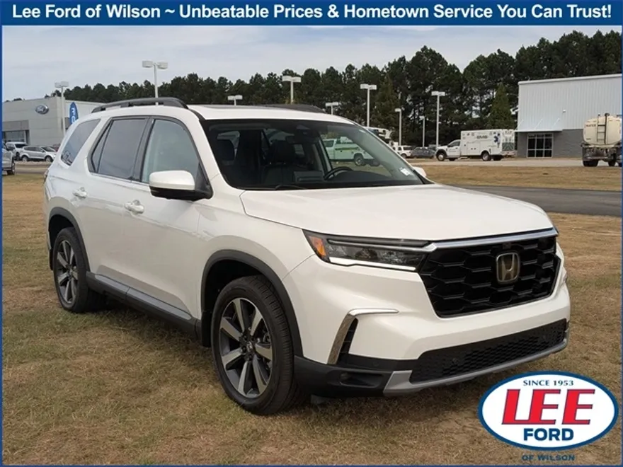 2023 Honda Pilot Elite photo 1