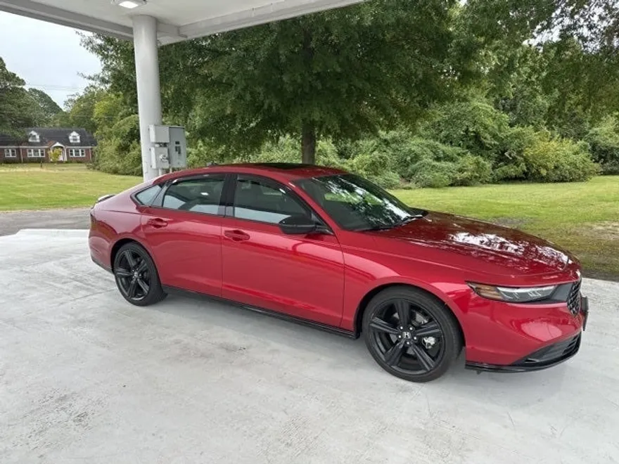2023 Honda Accord Hybrid Sport-L photo 1