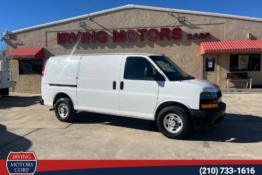 2019 Chevrolet Express Cargo Van photo 1