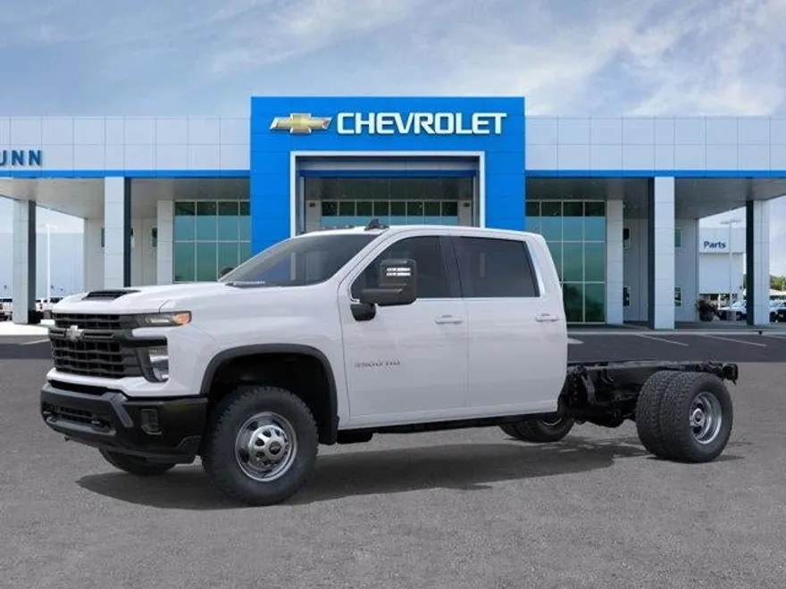 2025 Chevrolet Silverado 3500HD Work Truck photo 1