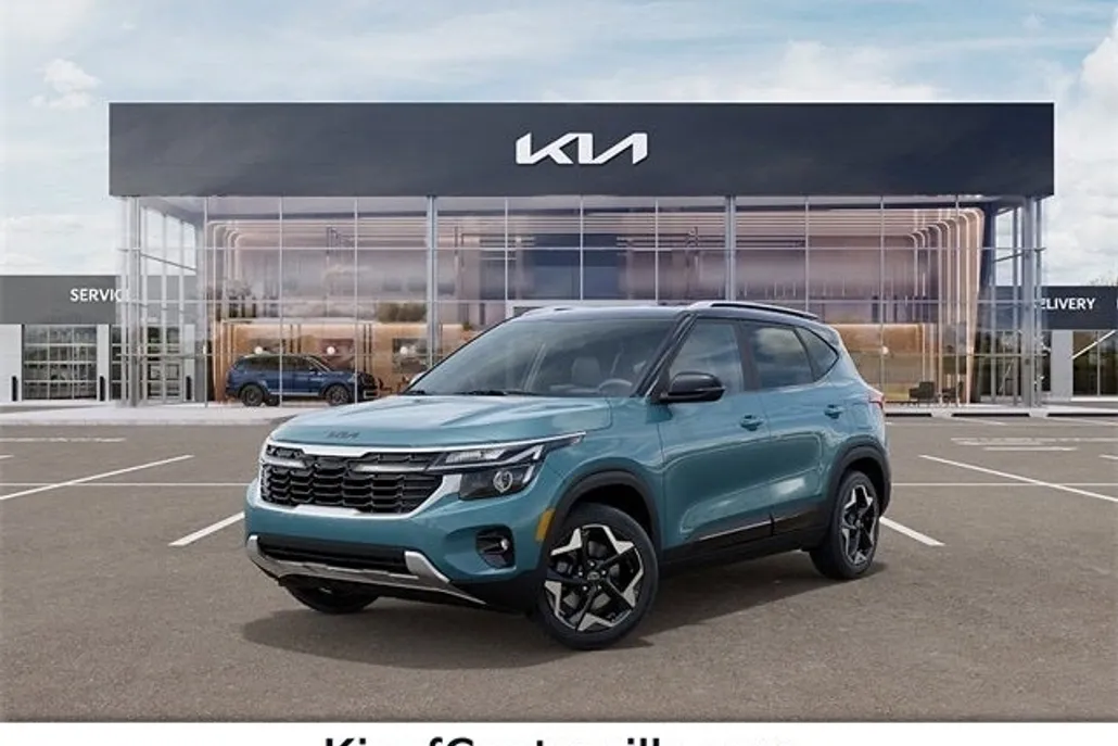 2025 Kia Seltos S photo 1