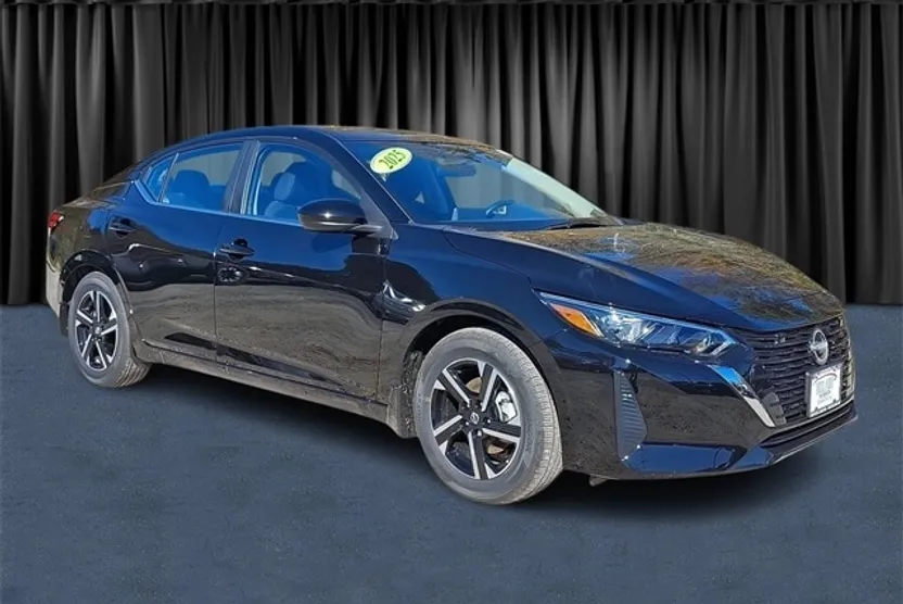 2025 Nissan Sentra SV photo 1