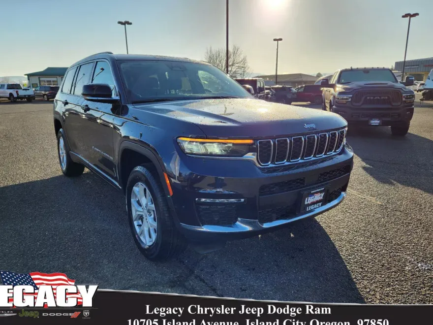 2023 Jeep Grand Cherokee L photo 1