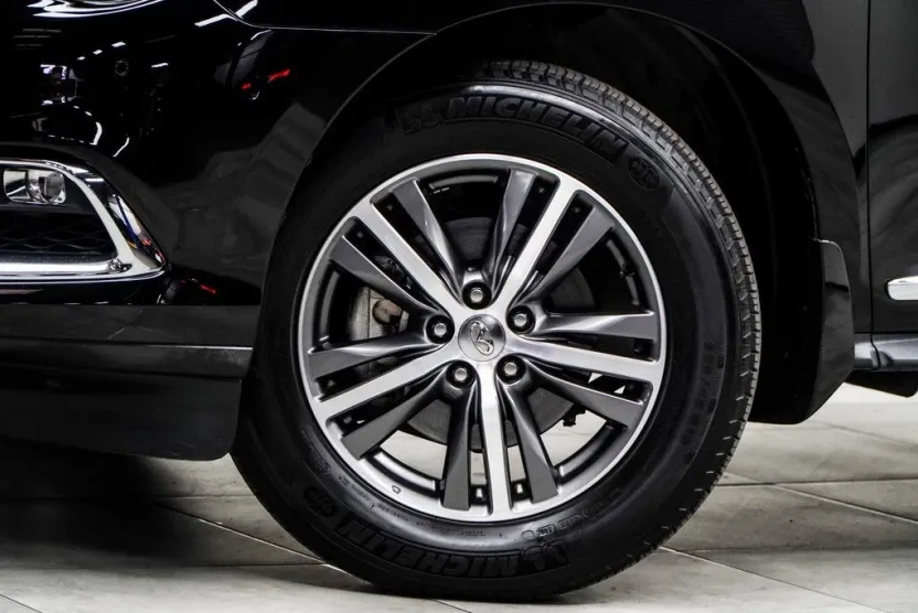 2020 Infiniti QX60 Luxe photo 1