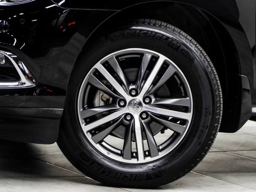2020 Infiniti QX60 Luxe photo 1
