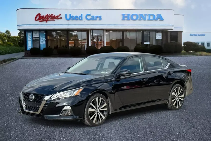 2020 Nissan Altima 2.5 SR photo 1