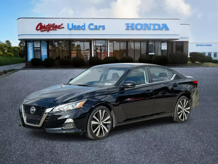 2020 Nissan Altima 2.5 SR photo 1