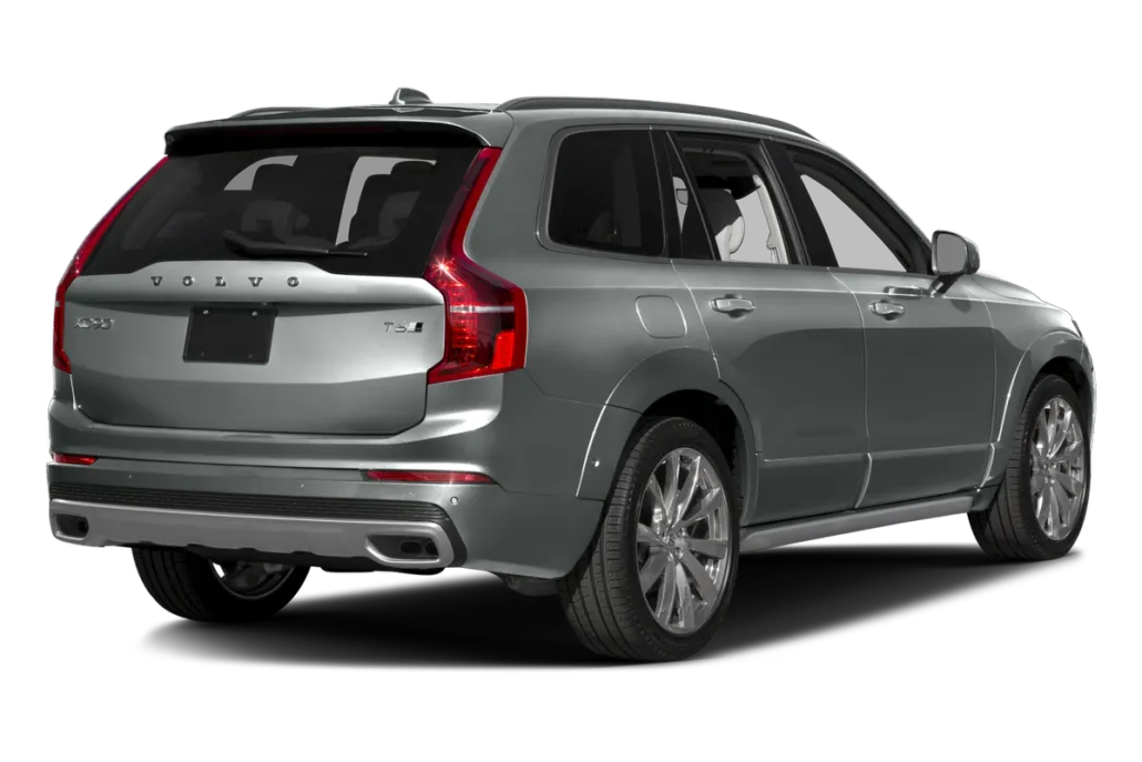 2016 Volvo XC90 T6 Momentum photo 1