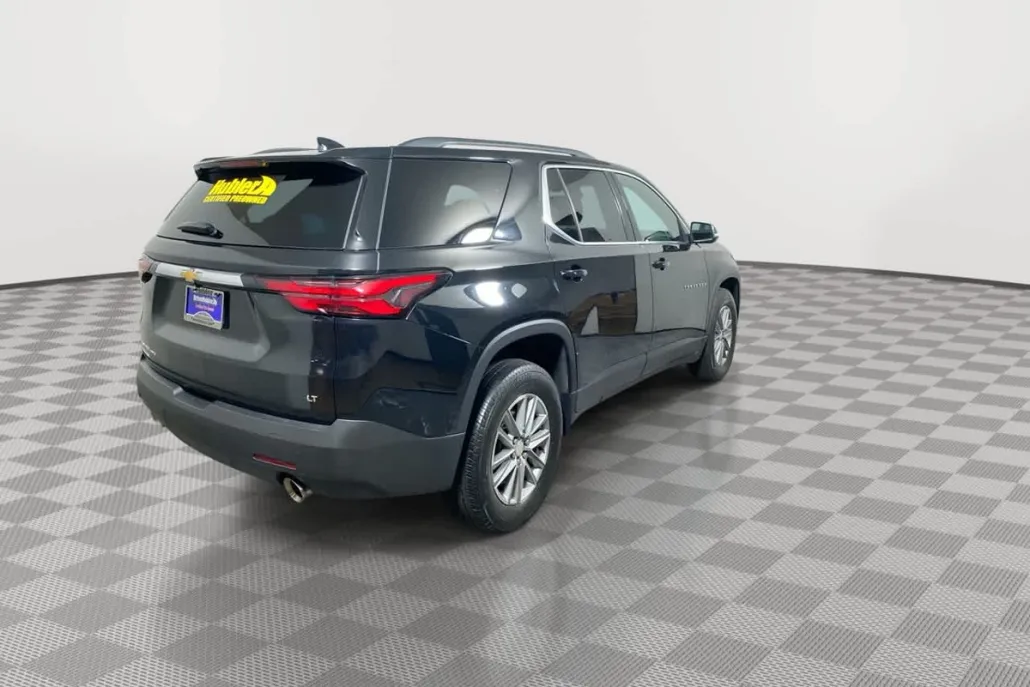 2022 Chevrolet Traverse Cloth photo 1