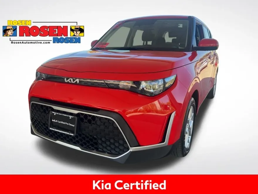 2023 Kia Soul S photo 1