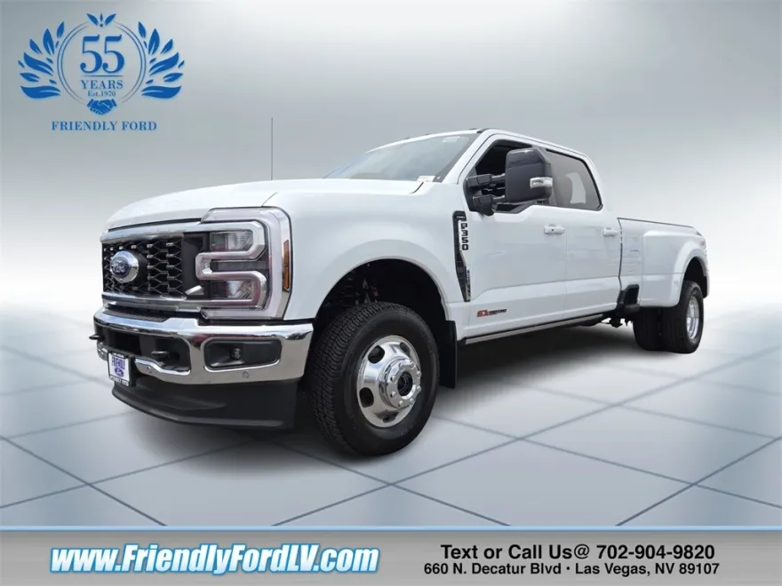 2025 Ford F-350 Lariat photo 1