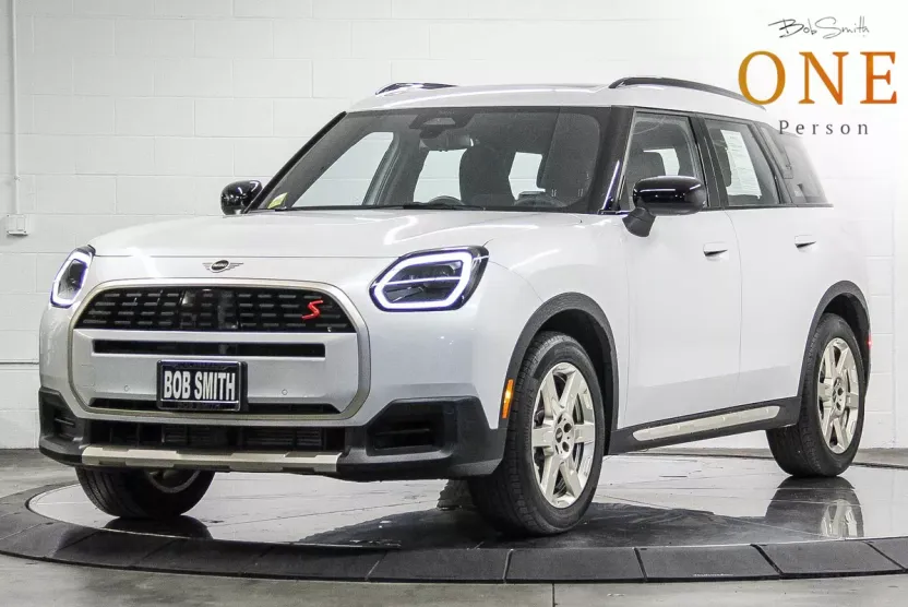 2025 Mini Countryman S ALL4 photo 1