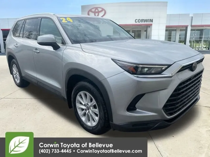 2024 Toyota Grand Highlander XLE photo 1