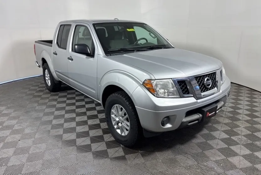 2016 Nissan Frontier SV photo 1