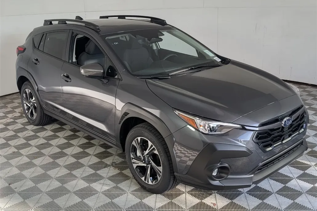 2025 Subaru Crosstrek Premium photo 1