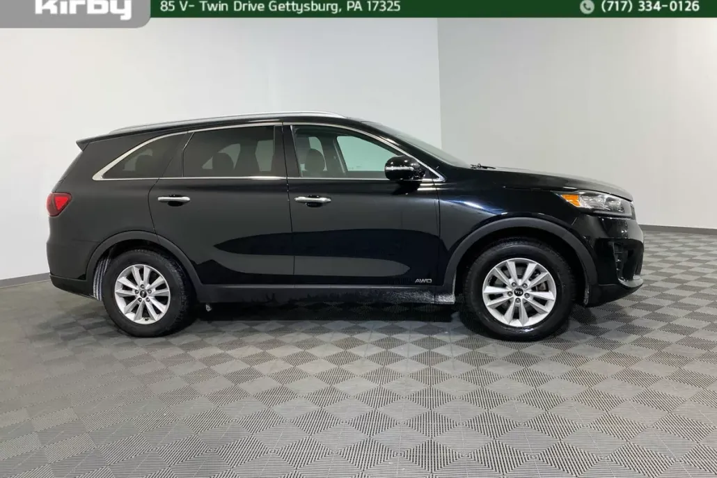 2019 Kia Sorento LX photo 1