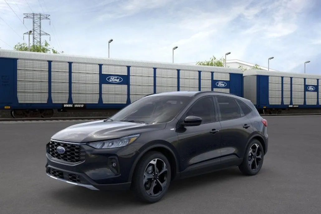 2025 Ford Escape ST-Line Select photo 1