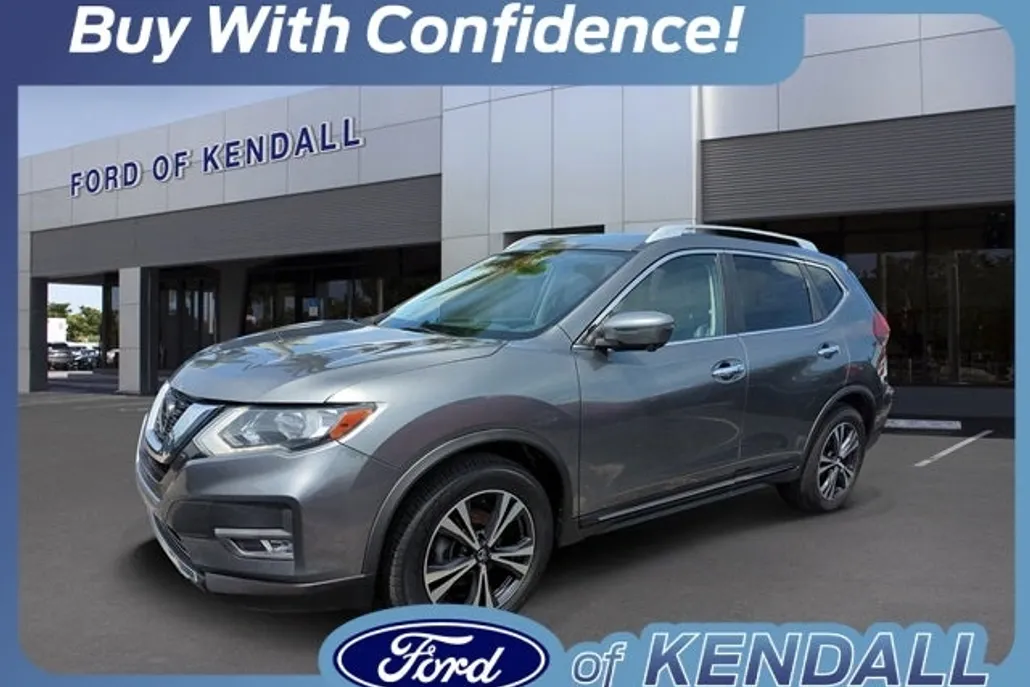 2018 Nissan Rogue SL photo 1