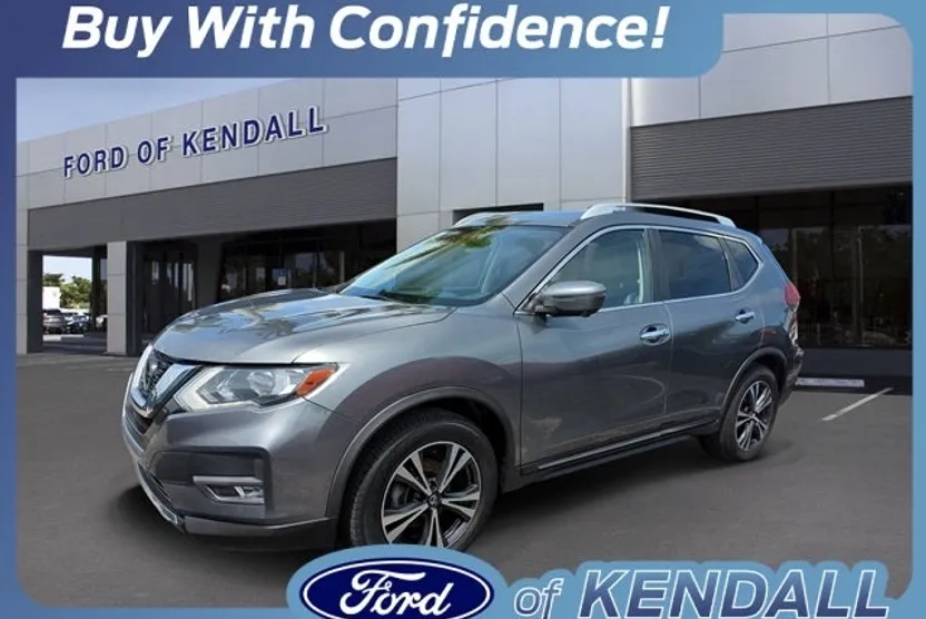 2018 Nissan Rogue SL photo 1