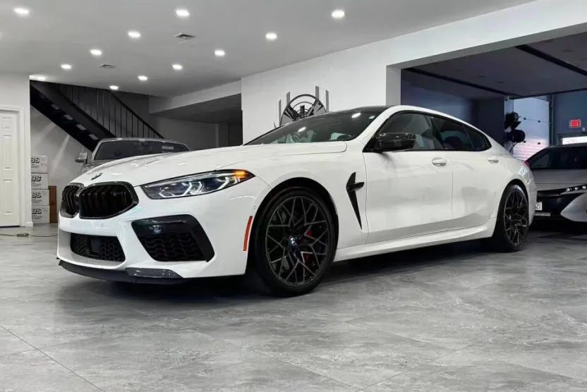 2022 Bmw M8 Competition photo 1