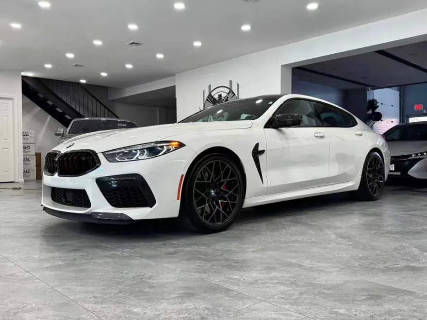 2022 Bmw M8 Competition photo 1