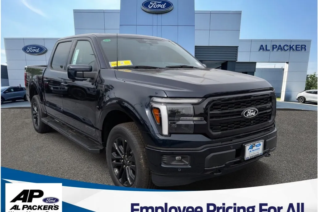 2025 Ford F-150 Lariat photo 1
