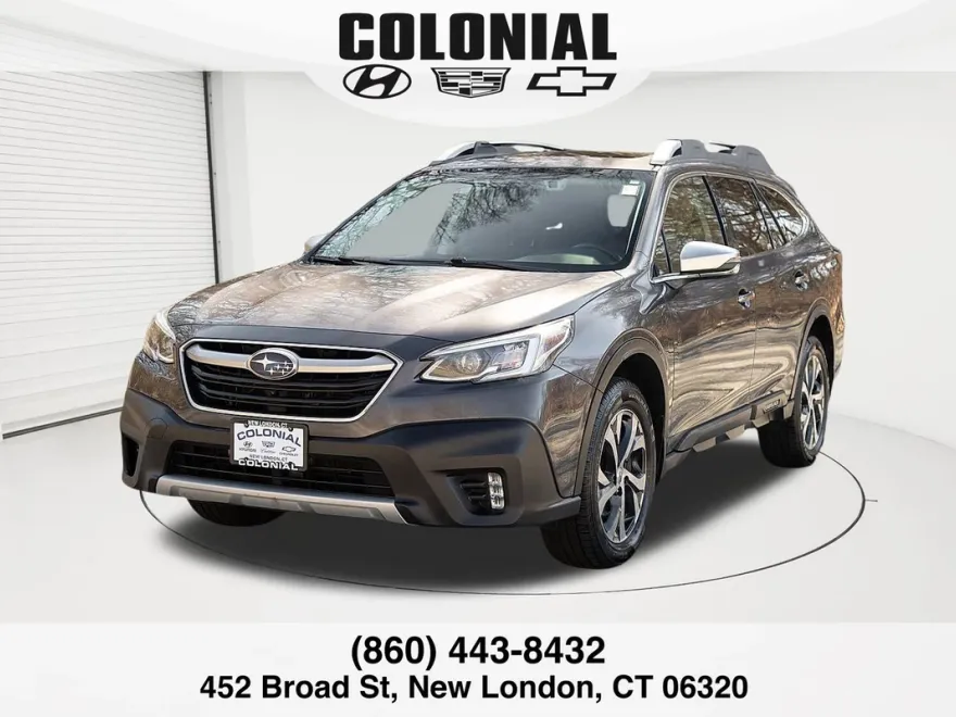 2020 Subaru Outback Touring XT photo 1