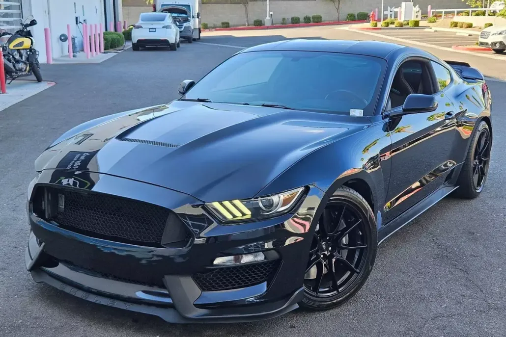 2020 Ford Mustang Shelby GT350 photo 1