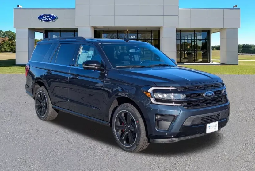 2024 Ford Expedition Limited photo 1