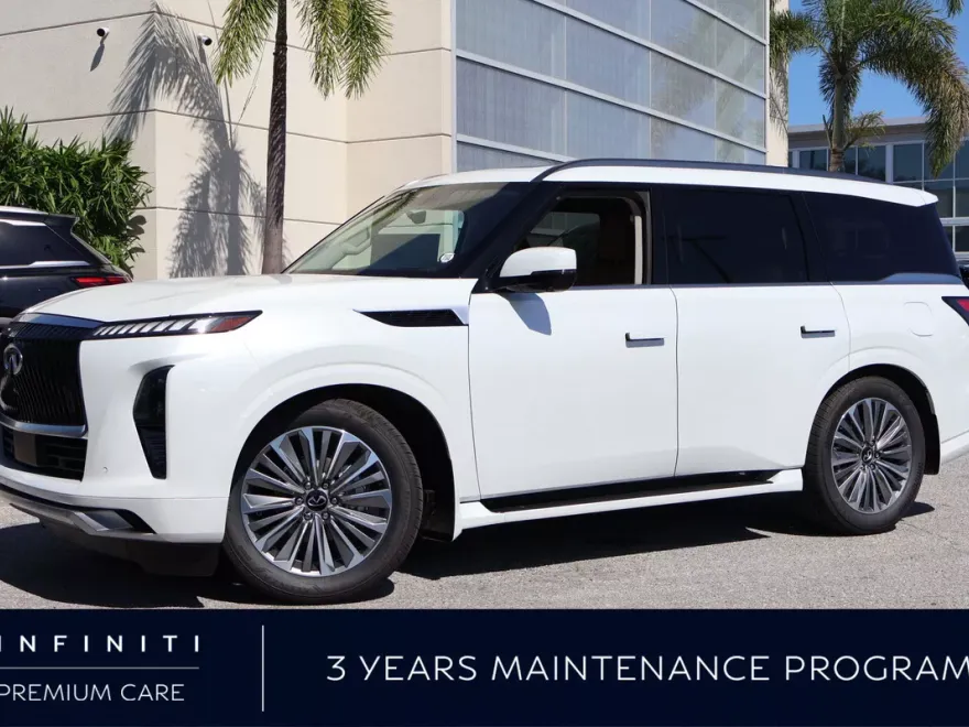 2026 Infiniti QX80 Luxe photo 1