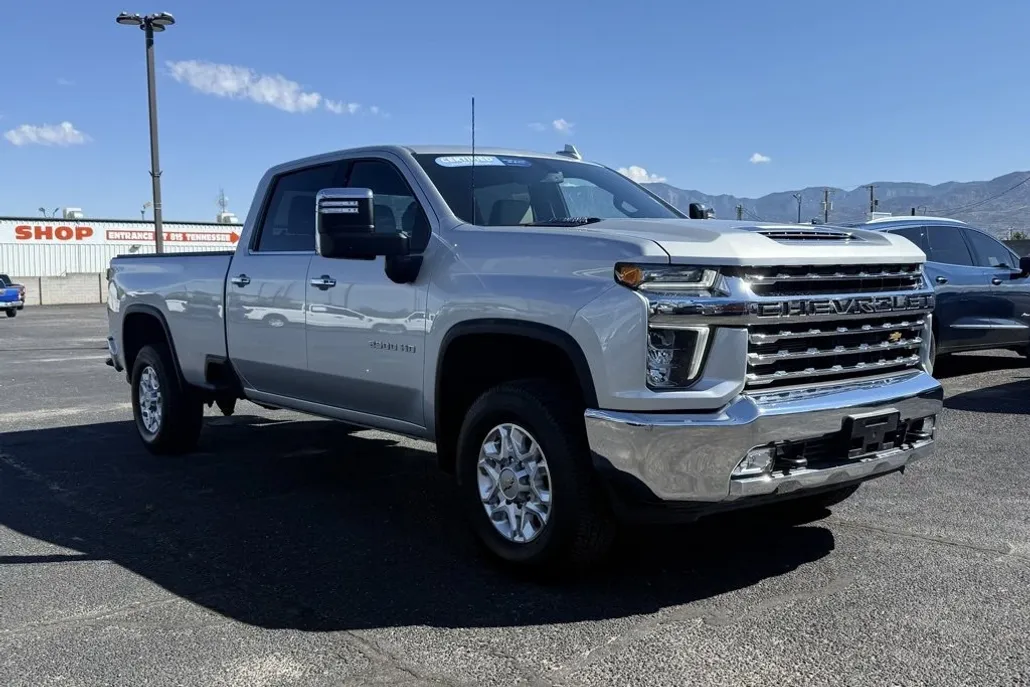 2023 Chevrolet Silverado 2500HD LTZ photo 1