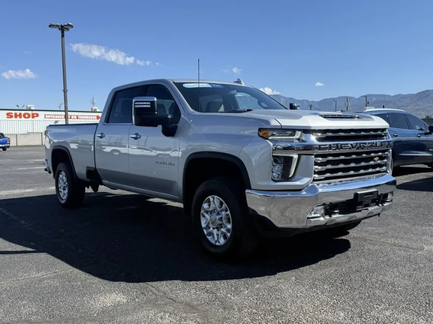 2023 Chevrolet Silverado 2500HD LTZ photo 1