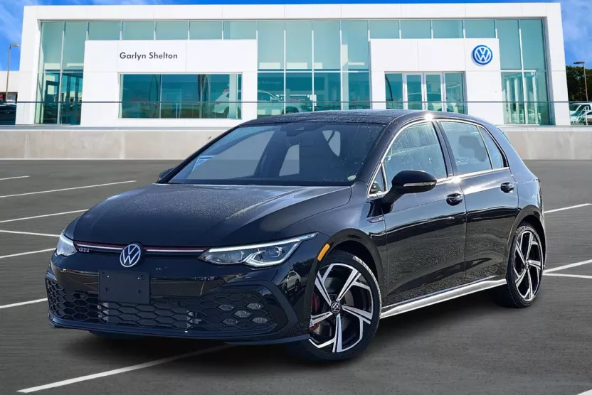 2024 Volkswagen Golf GTI SE photo 1