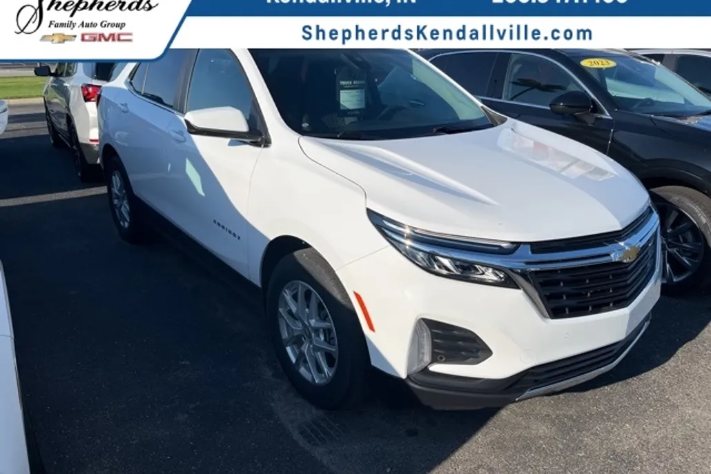 2022 Chevrolet Equinox LT photo 1