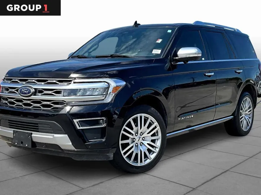 2023 Ford Expedition Platinum photo 1
