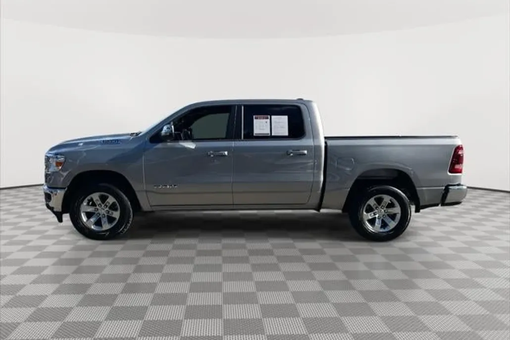 2024 Ram 1500 Laramie photo 1