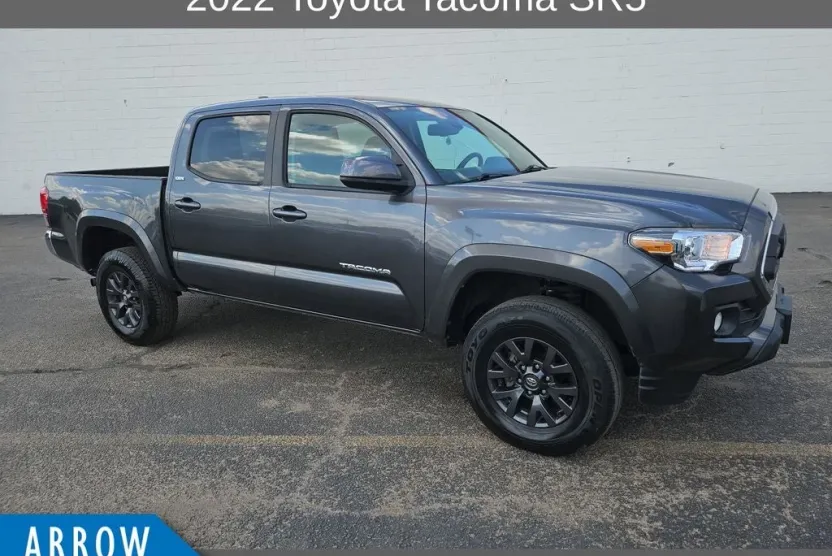 2022 Toyota Tacoma SR5 V6 photo 1