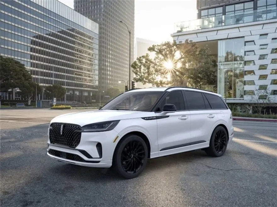 2025 Lincoln Aviator Reserve photo 1