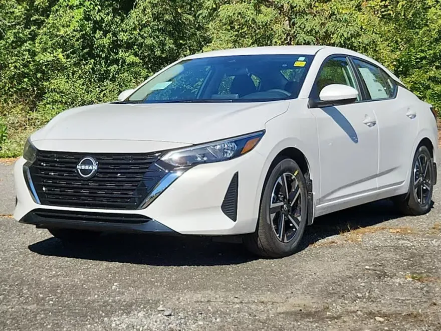 2025 Nissan Sentra SV photo 1