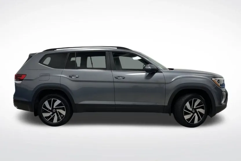 2025 Volkswagen Atlas SE Technology photo 1