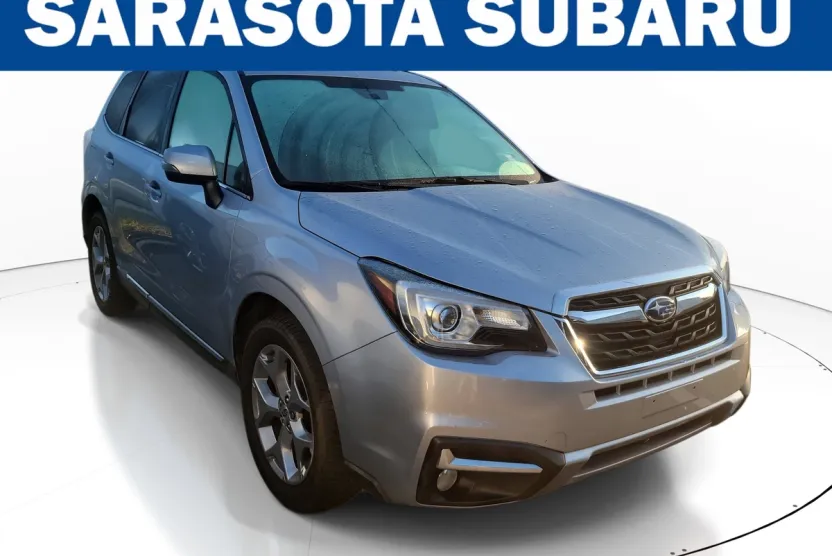 2017 Subaru Forester 2.5i Touring photo 1