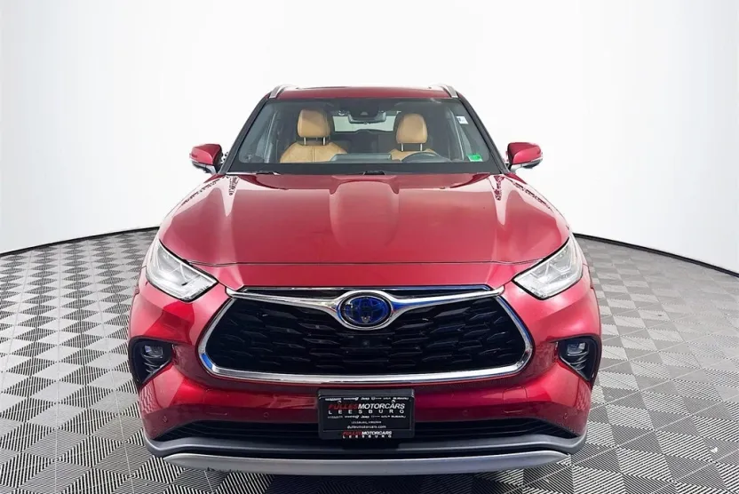 2021 Toyota Highlander Hybrid Platinum photo 1