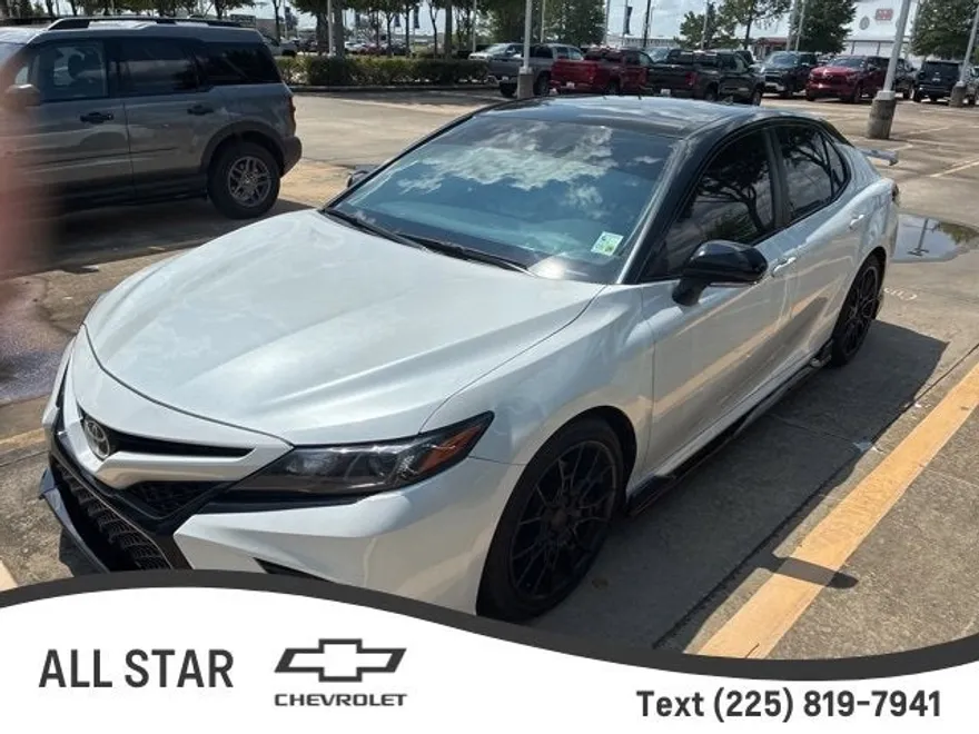 2021 Toyota Camry XSE V6 photo 1