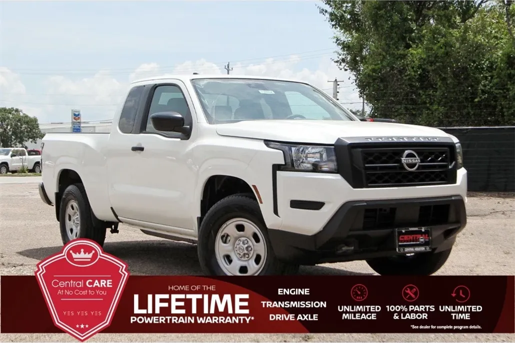 2024 Nissan Frontier S photo 1
