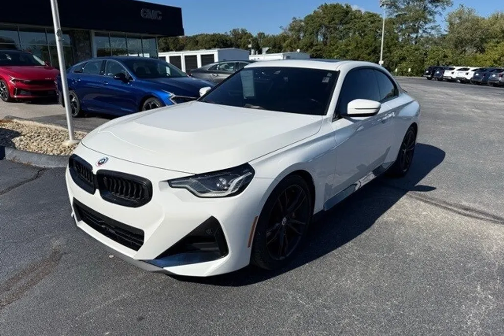 2022 Bmw 230i photo 1