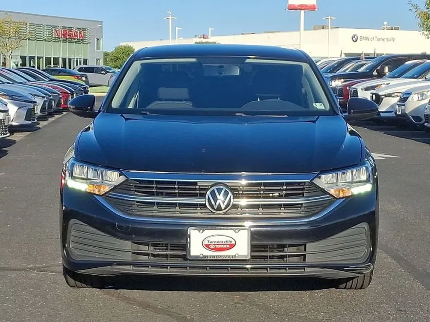 2022 Volkswagen Jetta 1.5T S photo 1