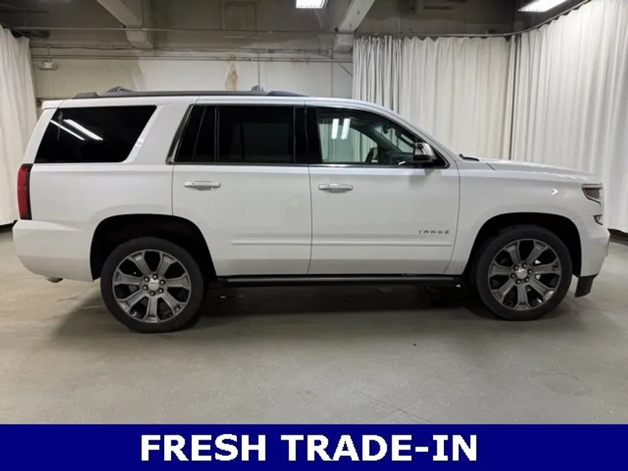 2017 Chevrolet Tahoe Premier photo 1