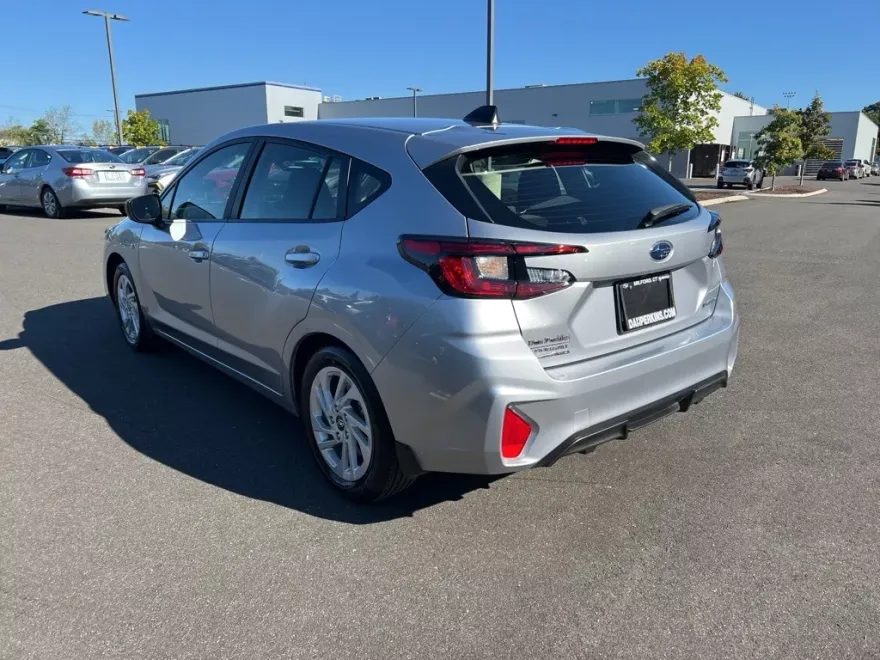 2025 Subaru Impreza Base photo 1